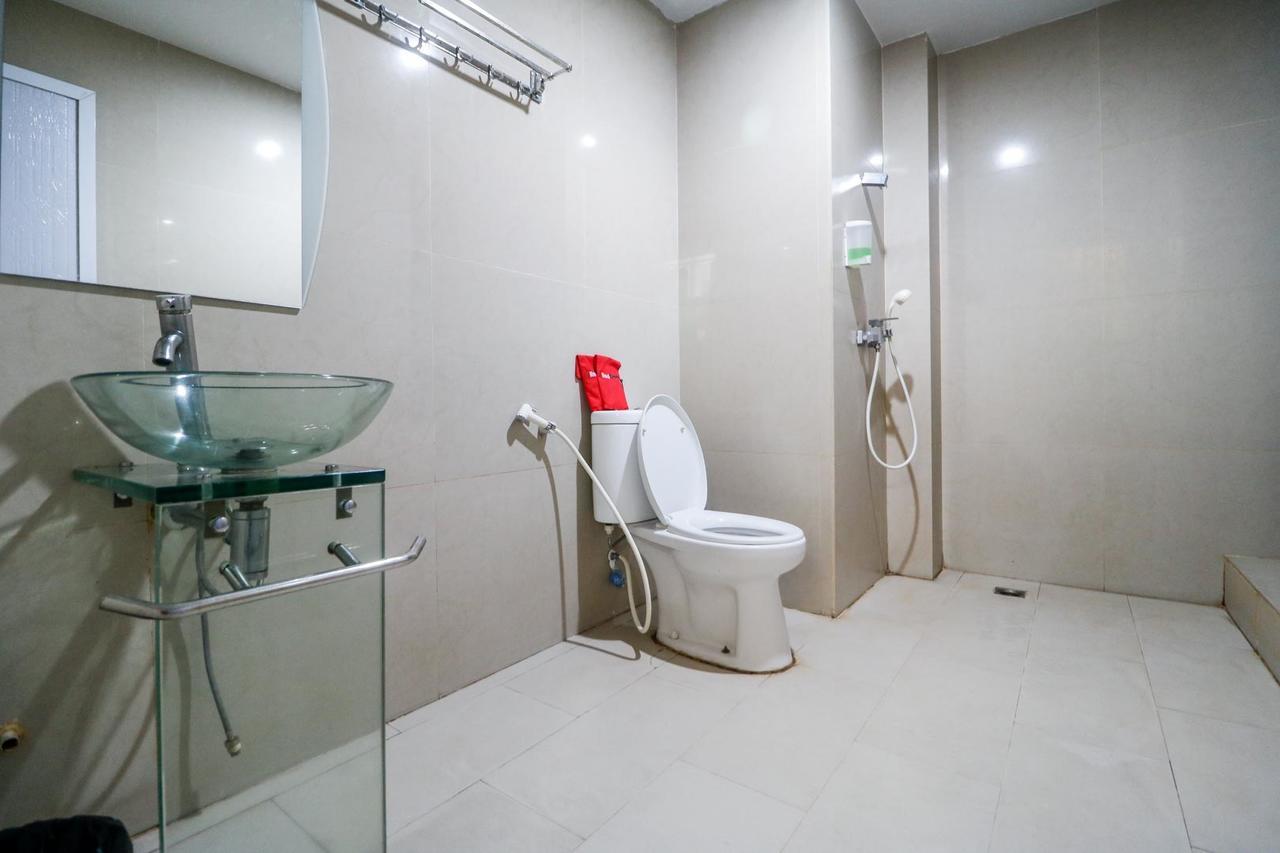 Reddoorz Plus Near Pasar Wisata เปกันบารู ภายนอก รูปภาพ