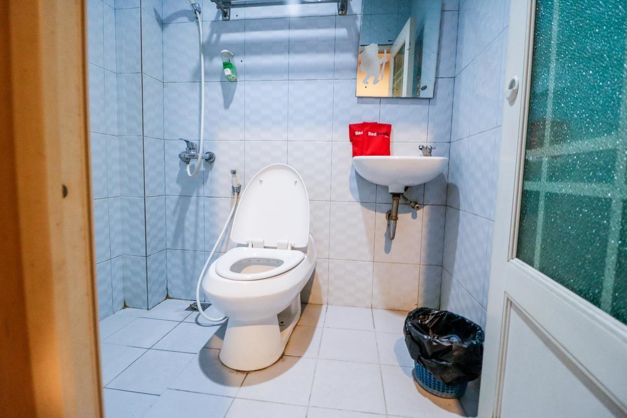 Reddoorz Plus Near Pasar Wisata เปกันบารู ภายนอก รูปภาพ